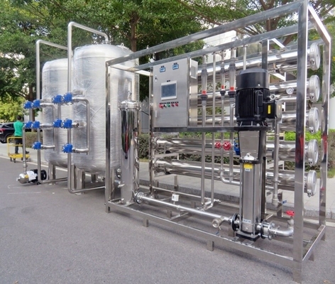kaufen 1500 kg Gewicht 250 Lph Umkehrosmose-Wasserbehandlungsanlage für Trinkwasserversorgungsunternehmen online manufacture