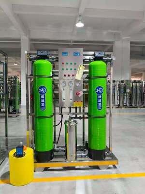 kaufen Energieeinsparendes RO-Wasserreinigungssystem mit mehrstufiger Filtration und individueller Kapazität für die Abwasserbehandlung Online-Herstellung